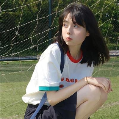哈啰,我叫朵莉丝